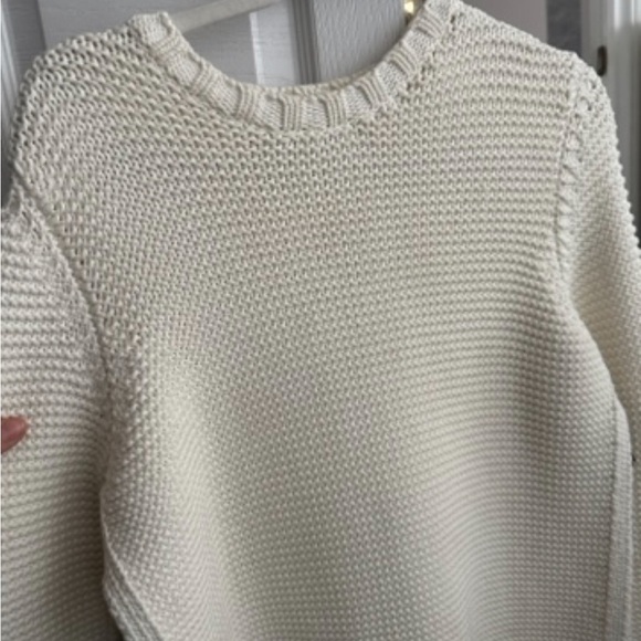 Zara Sweater - Picture 3 of 3
